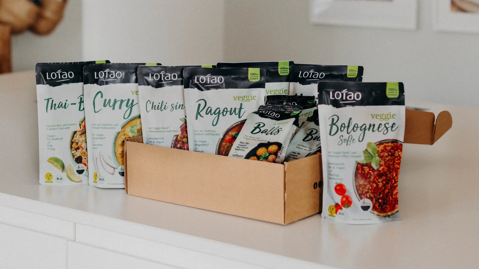 Bio-vegane Fertiggerichte von Lotao in der Kennenlernbox