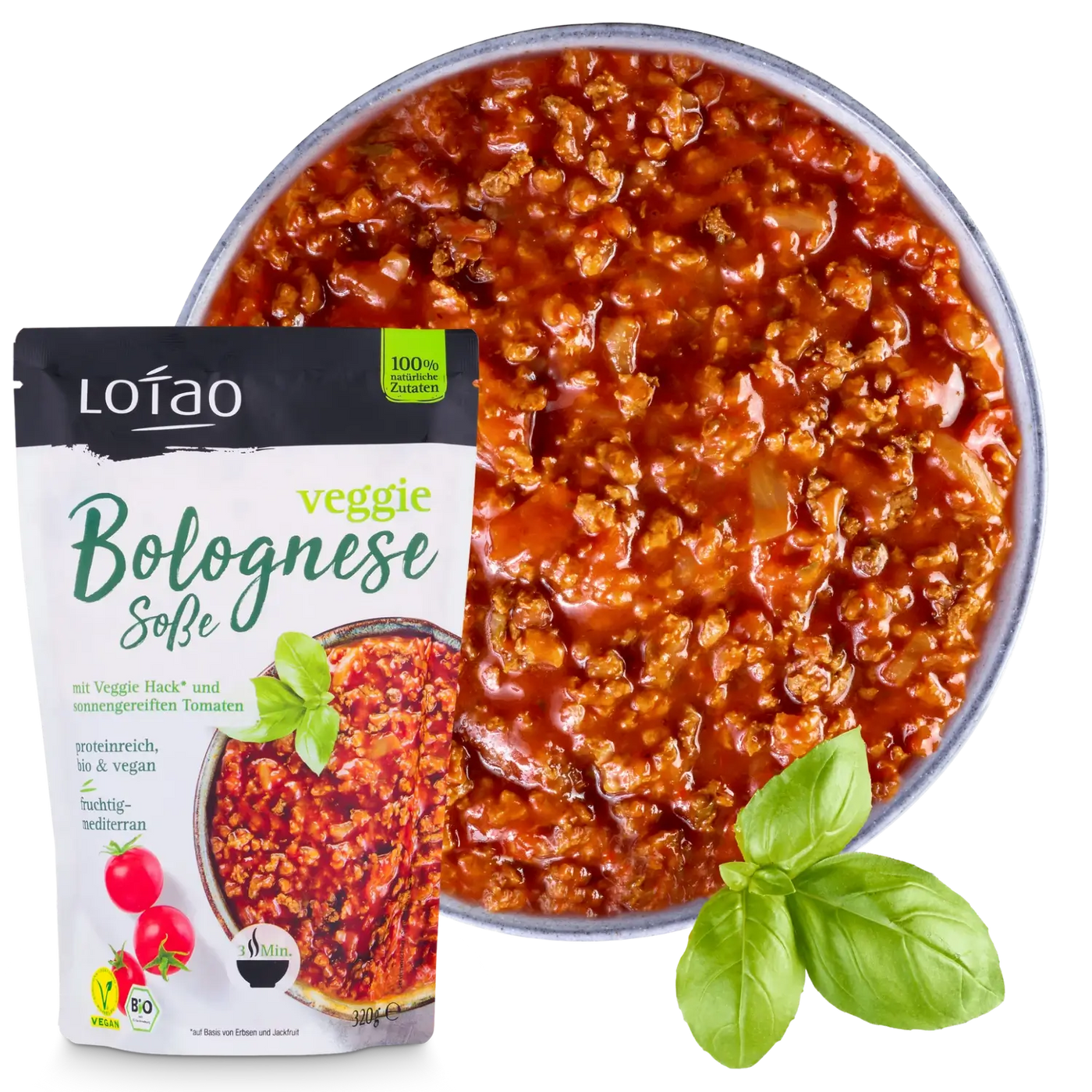 Bio-vegane Fertigsauce Veggie Bolognese Sosse von Lotao zubereitet auf Teller mit Packung