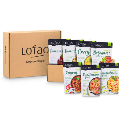 Packshot der Genussbox von Lotao mit 7 bio-veganen Gerichten für den schnellen und einfachen Genuss