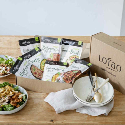 Unboxing der Lotao Genussbox mit 7 bio-veganen Gerichten für den schnellen und einfachen Genuss