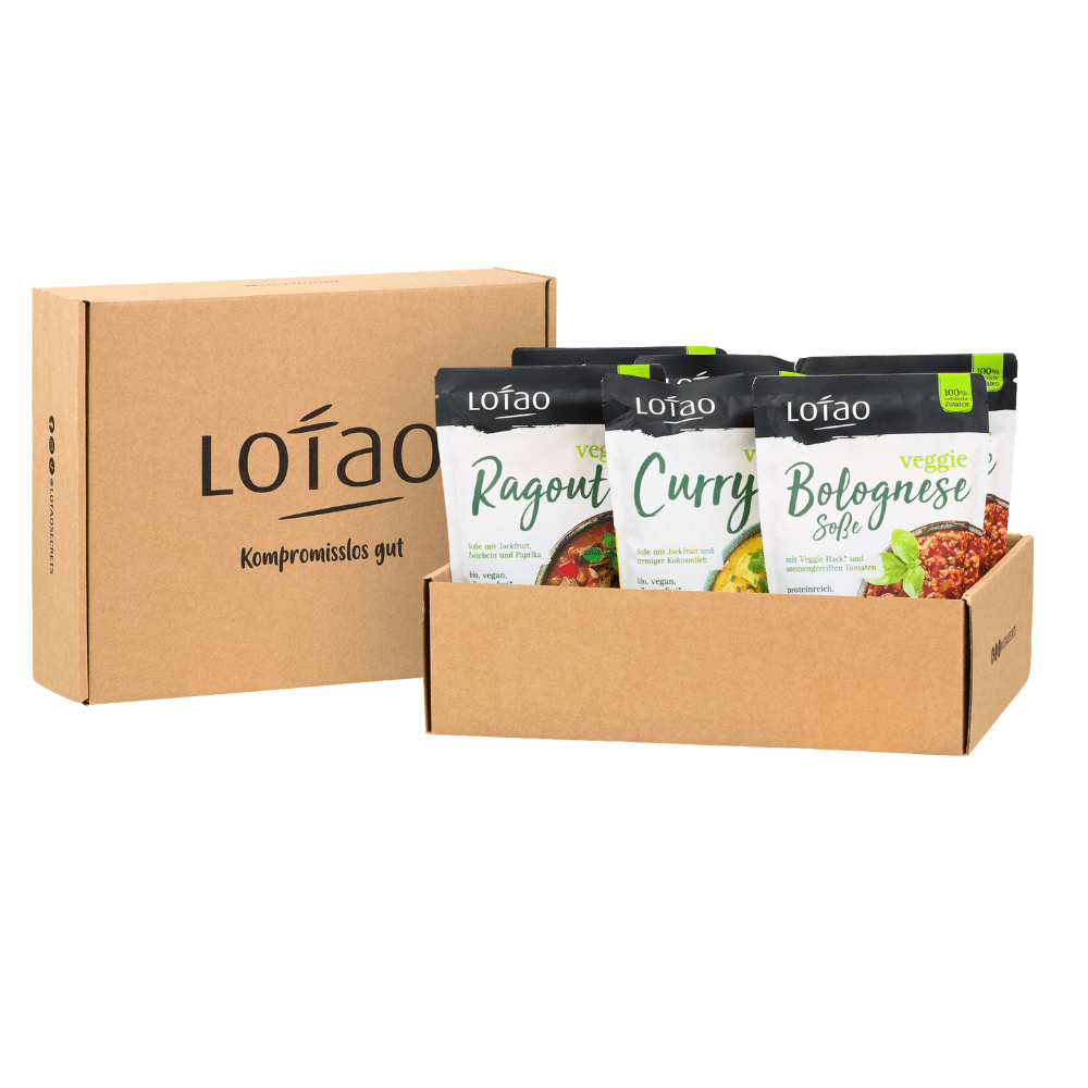 Packshot der Lotao Saucenbox mit 6 Packungen bio-veganer Fertigsaucen von Lotao in einem Geschenkkarton